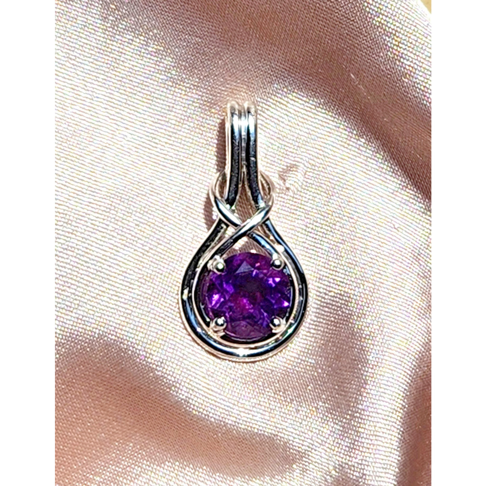 14k ANGARA 1.7 Ct Natural Amethyst Pendant Necklace Solid White Gold AAAA w/COA